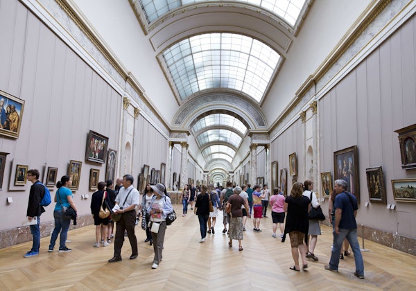 2-Hour Louvre Small Group Guided Visit